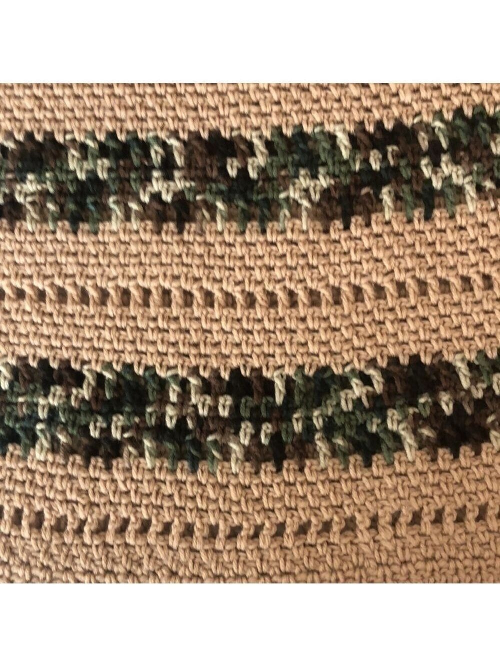 Handmade crocheted lap throw/shawl cottagecore grandmacore cozy lightweight - Picture 3 of 5